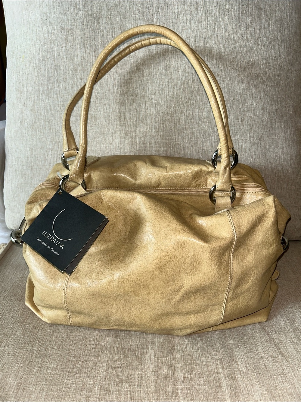 Made in Brazil Luz Da Lua handmade, genuine, leather slouch bag